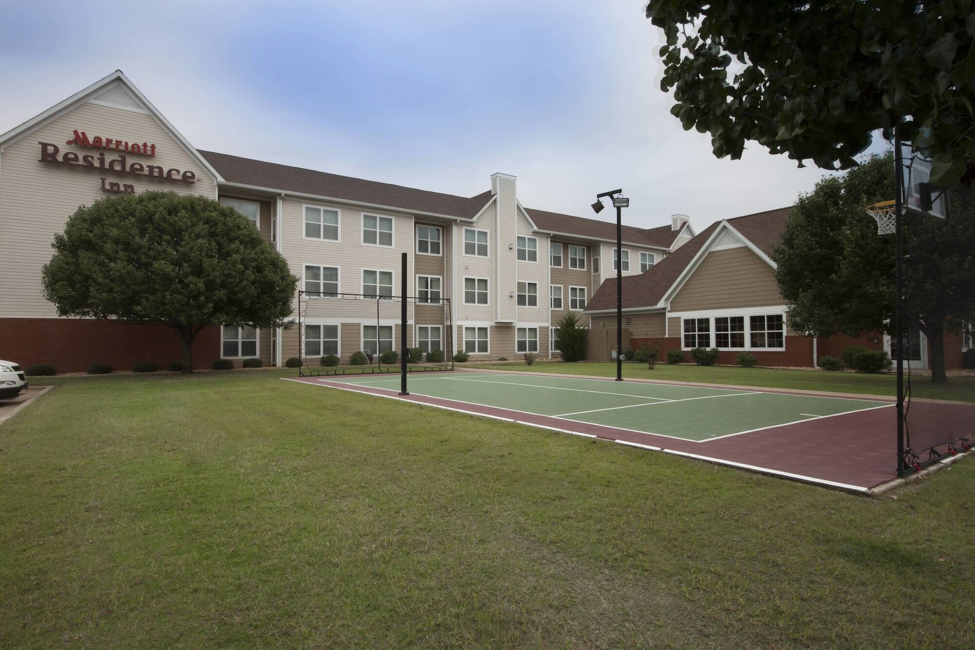 Residence Inn By Marriott Tulsa Midtown Eksteriør bilde